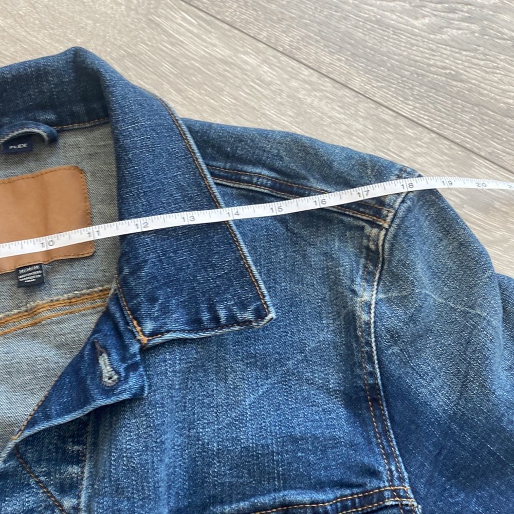 American Eagle Jean Denim Jacket - Picture 5 of 9